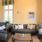 Blanck Apartment *