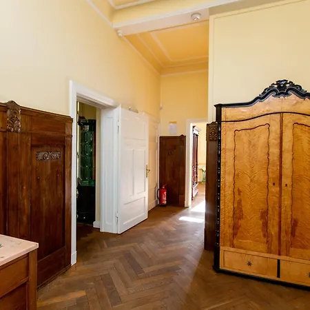 Blanck Apartment *